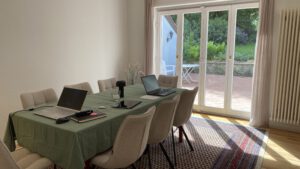 Ess- und Arbeitszimmer Terrassenblick